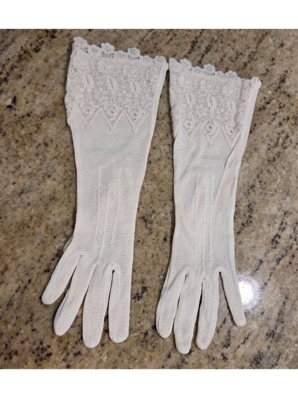Vintage Womens Size XS S Off White Knit Tatting Lace Look Formal 11" Long Gloves